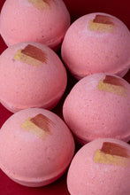 Load image into Gallery viewer, Cranberry and Orange Bath Bomb
